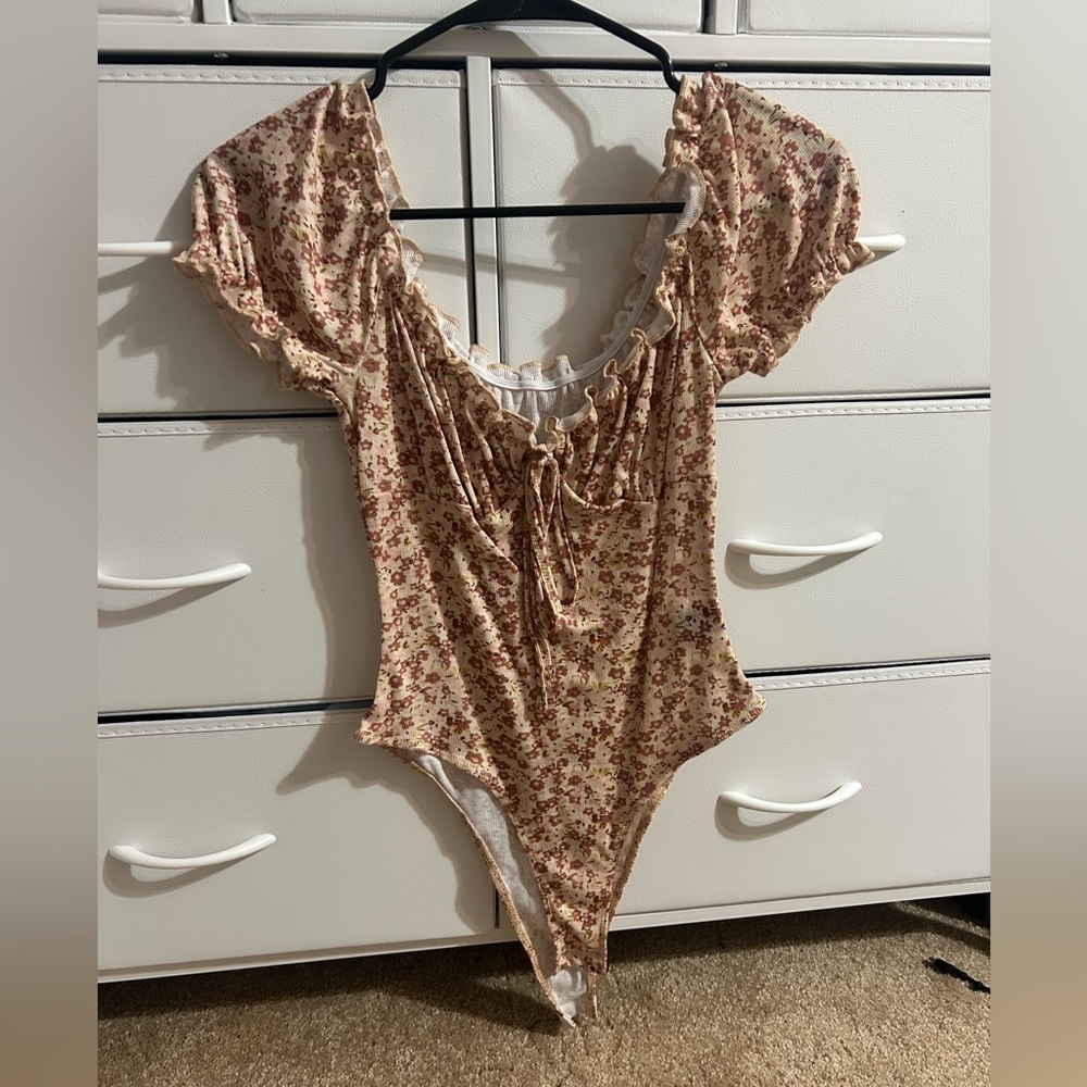 Short Sleeve Bodysuits